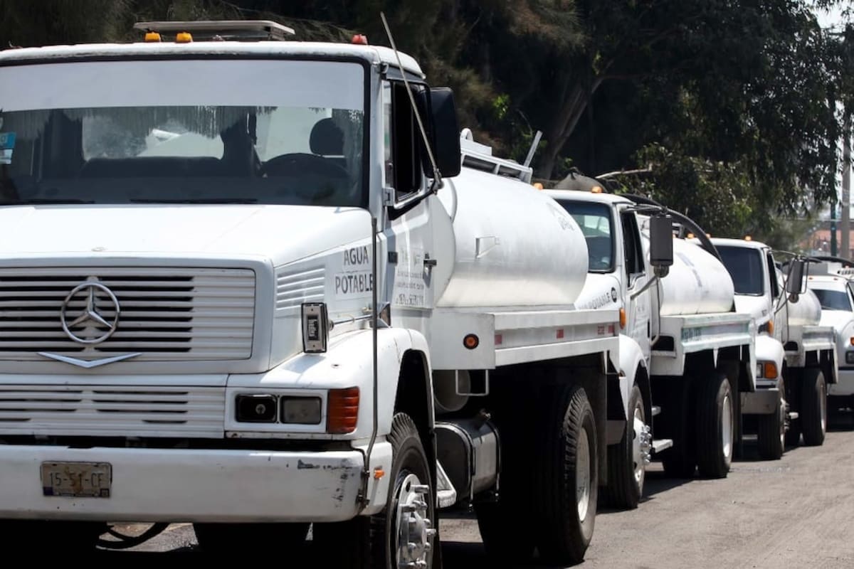 Piperos del Estado de México duplican precios tras el cierre de pozos irregulares; familias denuncian abusos en medio de la escasez de agua