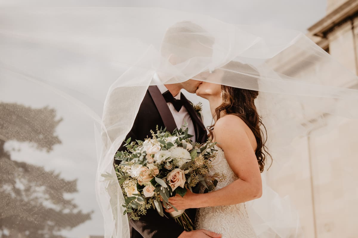 La clave del éxito en el matrimonio, según un experto de Harvard