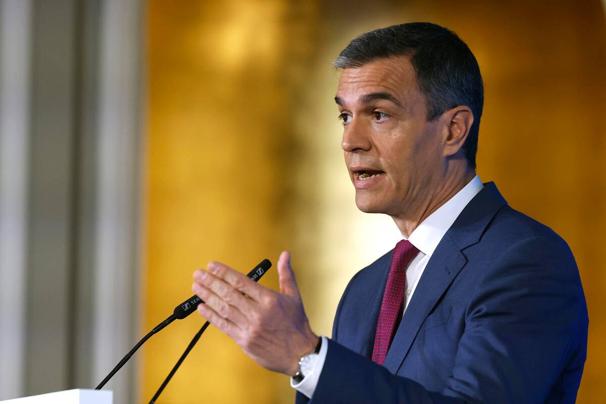 Pedro Sánchez advierte que la respuesta de España a Milei será acorde a la dignidad de la democracia española