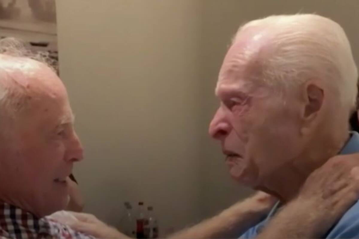 Primos se reúnen 75 años después de separarse por Holocausto
