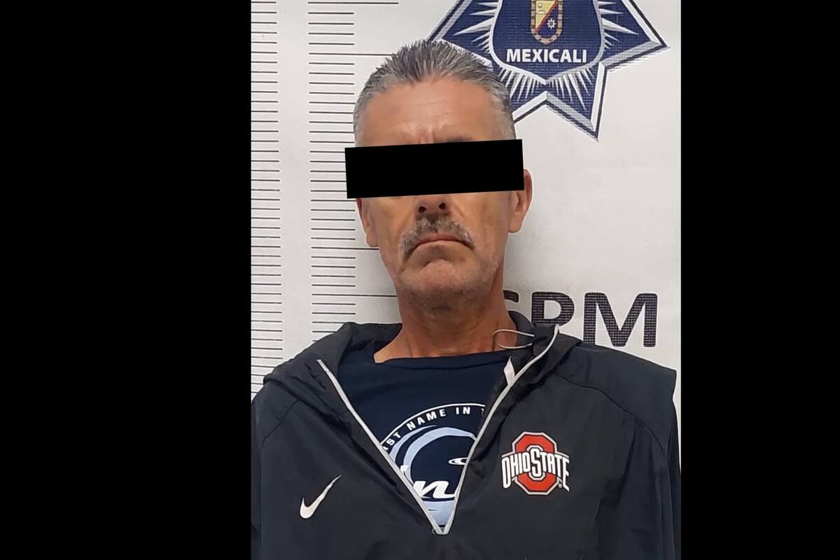 Hombre contaba con orden de aprehensión por robo de vehículo