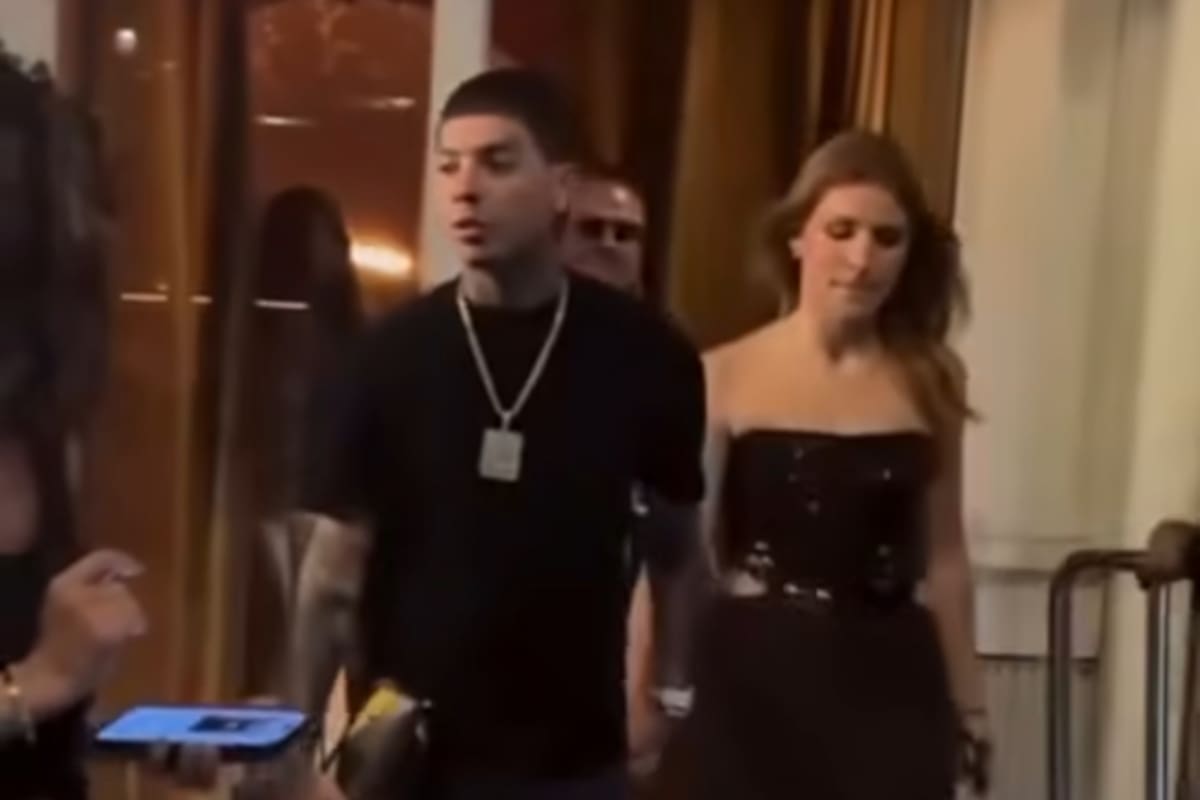 Natanael Cano y su novia Marissa son captados en París durante la Semana de la Moda