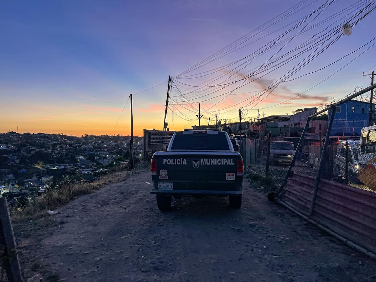 El reporte de una persona herida generó un operativo en la colonia Obrera; de manera extraoficial se habla de un detenido. Foto: Leonardo González