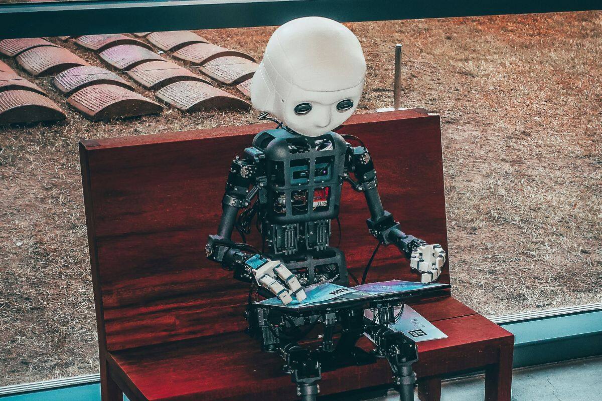 OpenAI presenta los primeros videos hechos con SORA