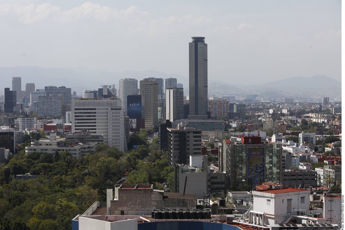 CDMX: Protesta ante la desinformación pública a causa de los sismos en la ciudad