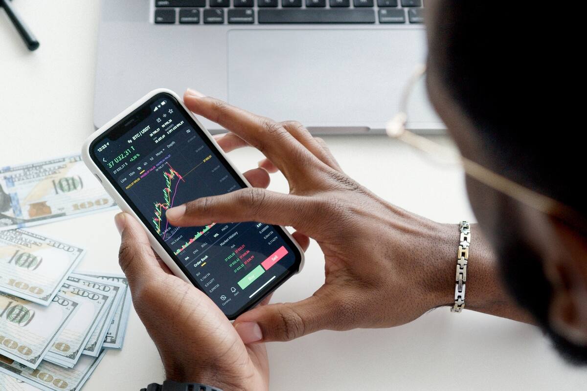 Panorama económico 2025: ¿Cómo le irá a la bolsa en 2025? Experto en finanzas lo analiza
