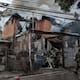 Fuego consume parte de una vivienda en Camino Verde