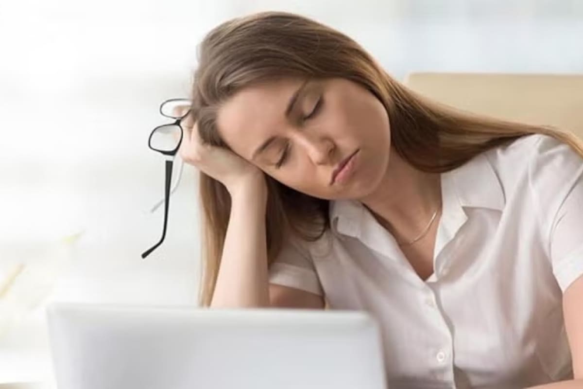 ¿Cansado o agotado mentalmente? Señales que no debes ignorar y cómo recuperarte