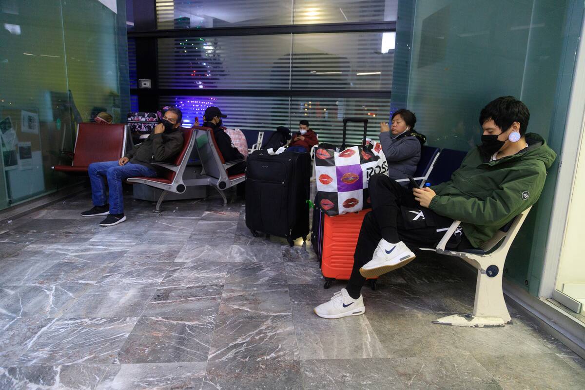 No habrá restricciones de viajes por variante Ómicron del Covid-19