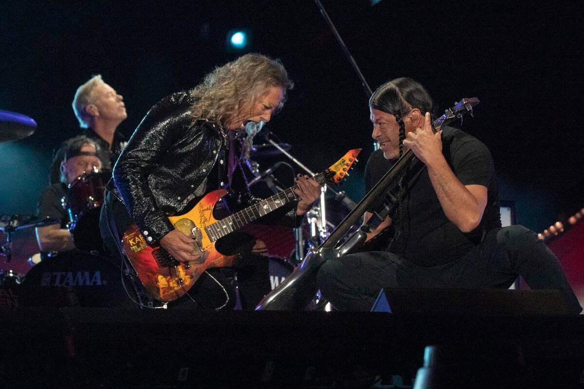 La banda estadounidense Metallica actúa durante el Global Citizen Festival en Nueva York el 24 de septiembre. EFE/EPA/SARAH YENESEL