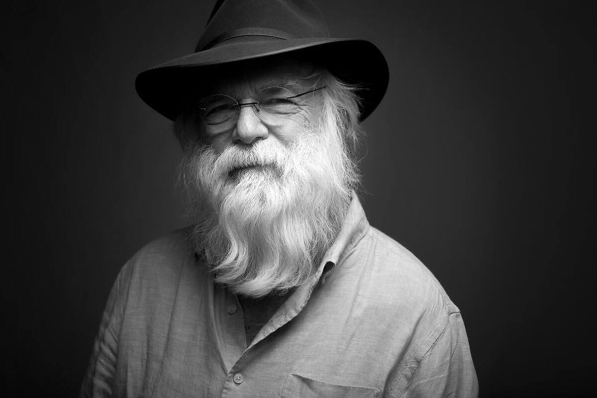 Muere el cantante David Olney de un infarto mientras actuaba en Florida