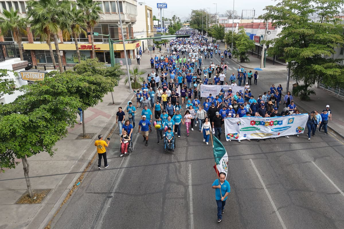 Caminata por el Autismo 2026 en Hermosillo reúne a 4 mil personas en busca de inclusión