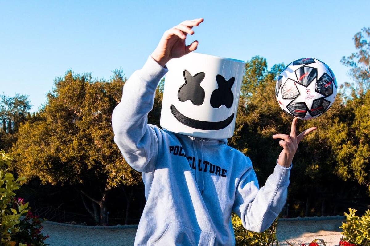 Marshmello será el encargado del show musical previo a final de Champions League