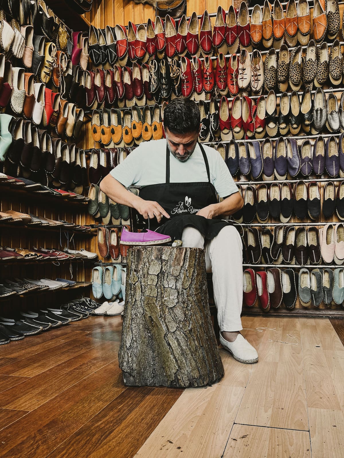 Las MiPyMEs dedicadas a la fabricación de calzado podrán solicitar créditos que van desde un millón hasta los 10 millones de pesos. | Pexels