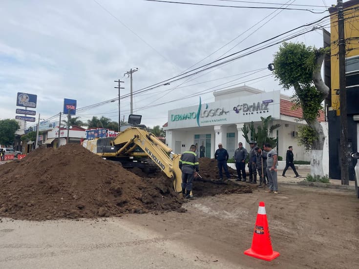 Avanzan reparaciones de “socavón “ por parte de la Cespt en Rosarito