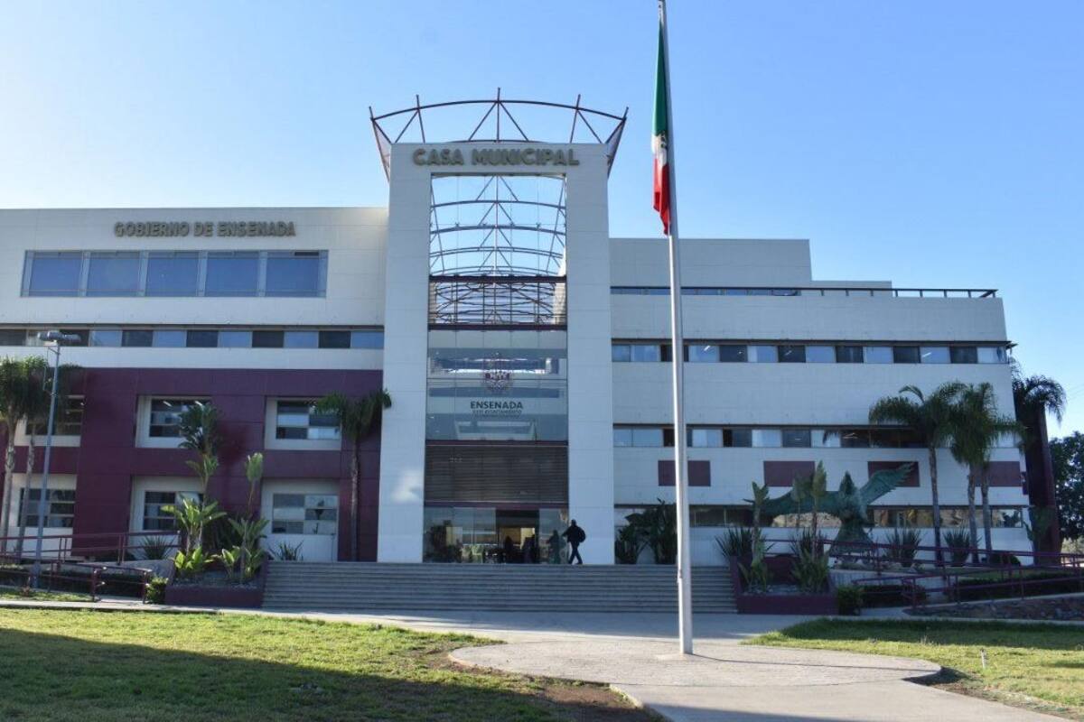 Ayuntamiento de Ensenada negocia con Issstecali el pago de la deuda