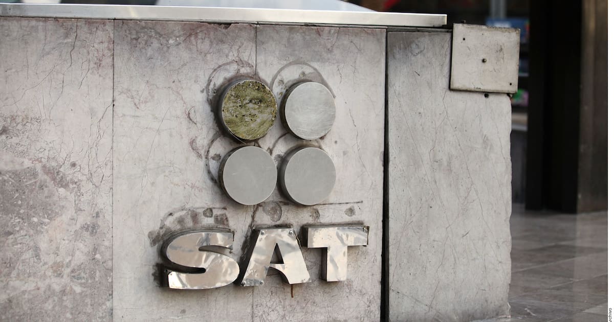 El SAT no anunció visitas masivas casa por casa con abogados y “cámaras especiales”