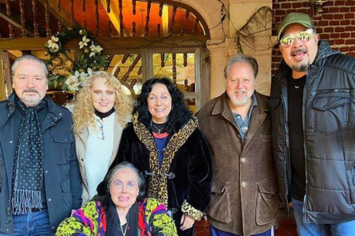 Hermana de Pepe Aguilar revela cómo repartió su herencia Flor Silvestre