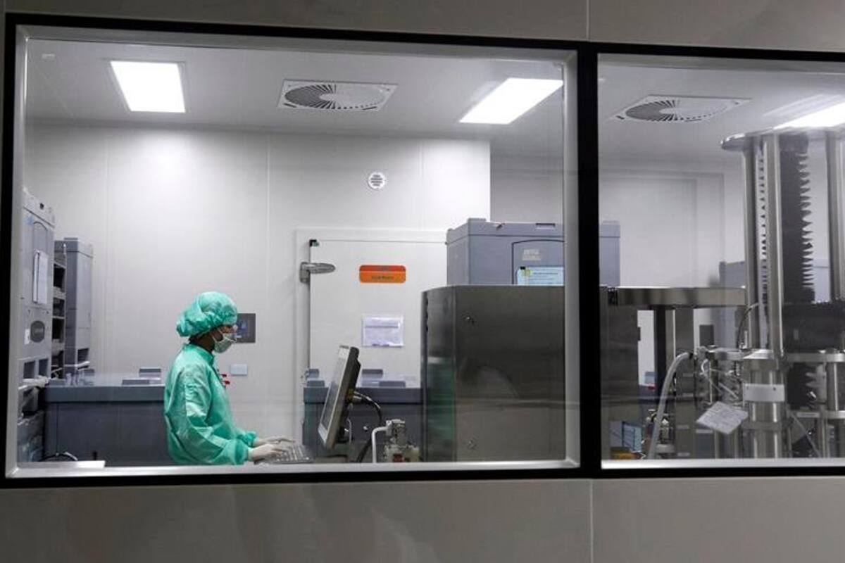 Emiratos comienza la tercera fase de pruebas de vacuna china contra Covid-19