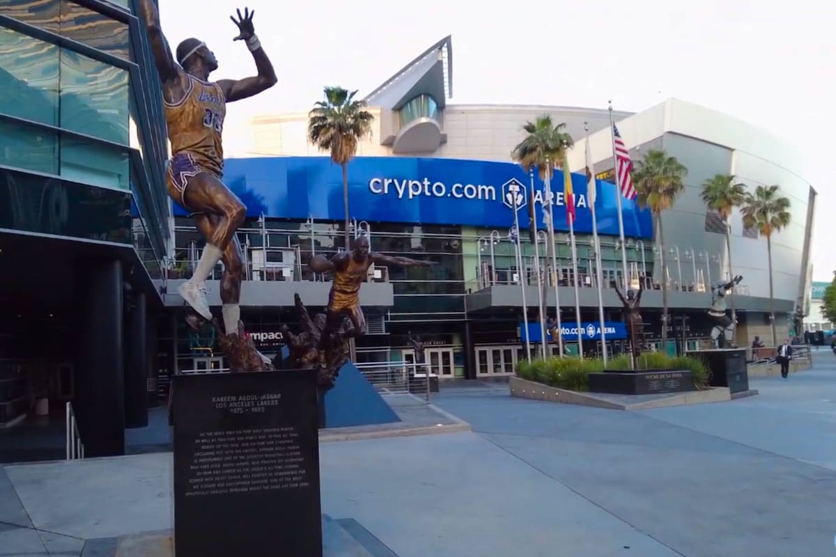Los Lakers pondrán una estatua de Pat Riley en el Crypto.com Arena, ¿cuándo será el homenaje?