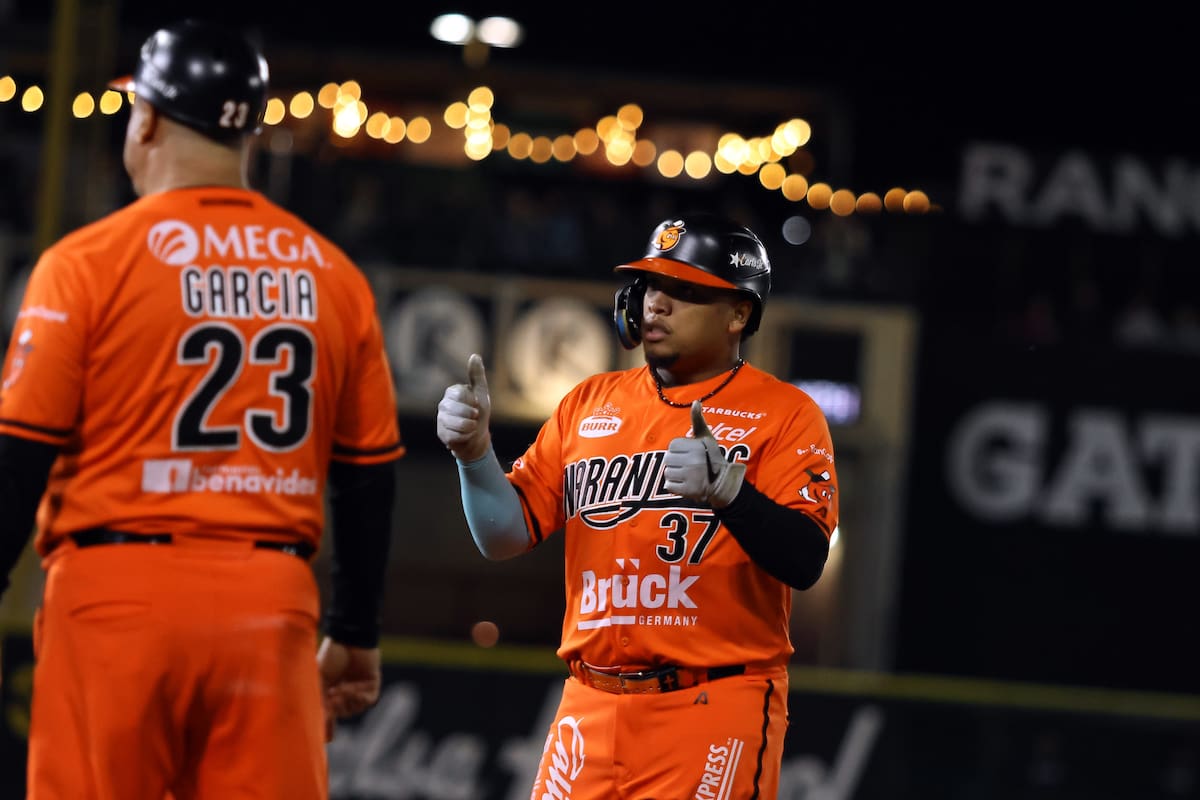 Naranjeros remonta en la octava y asegura la serie ante Tucson