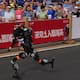 Robot humanoide en China rompe récord de media maratón y supera a humanos por primera vez