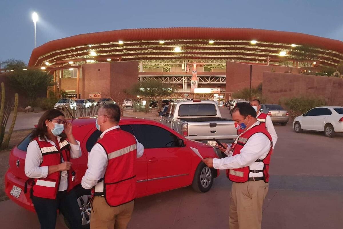 Un Estadio Sonora sin aficionados recibe el primer juego de Naranjeros