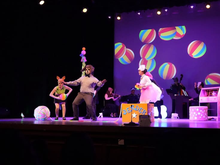 Presentan espectáculo operístico “Can can: perros y gatos y sus irreconocibles diferencias” en Casa de la Cultura Altamira