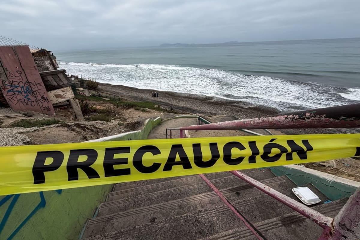 Localizan cuerpo de menor de 15 años que murió tras ser arrastrado por el mar en Playas de Tijuana