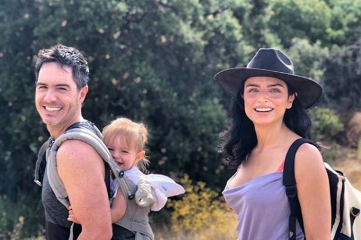 Aislinn Derbez señala haber estado ''histérica'' tras viaje con la familia