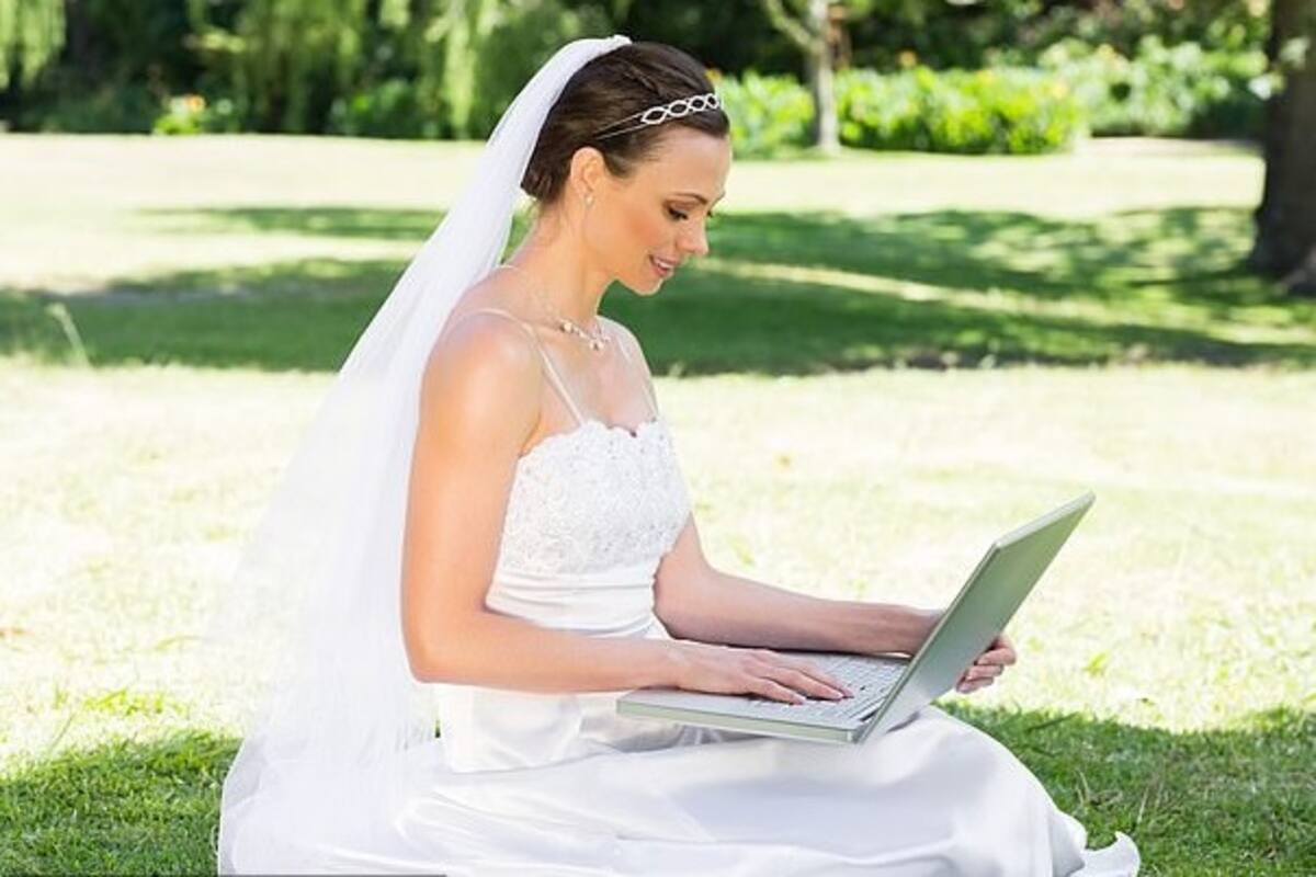 Sorprende a sus allegados al hacerles un insólito pedido previo a su boda