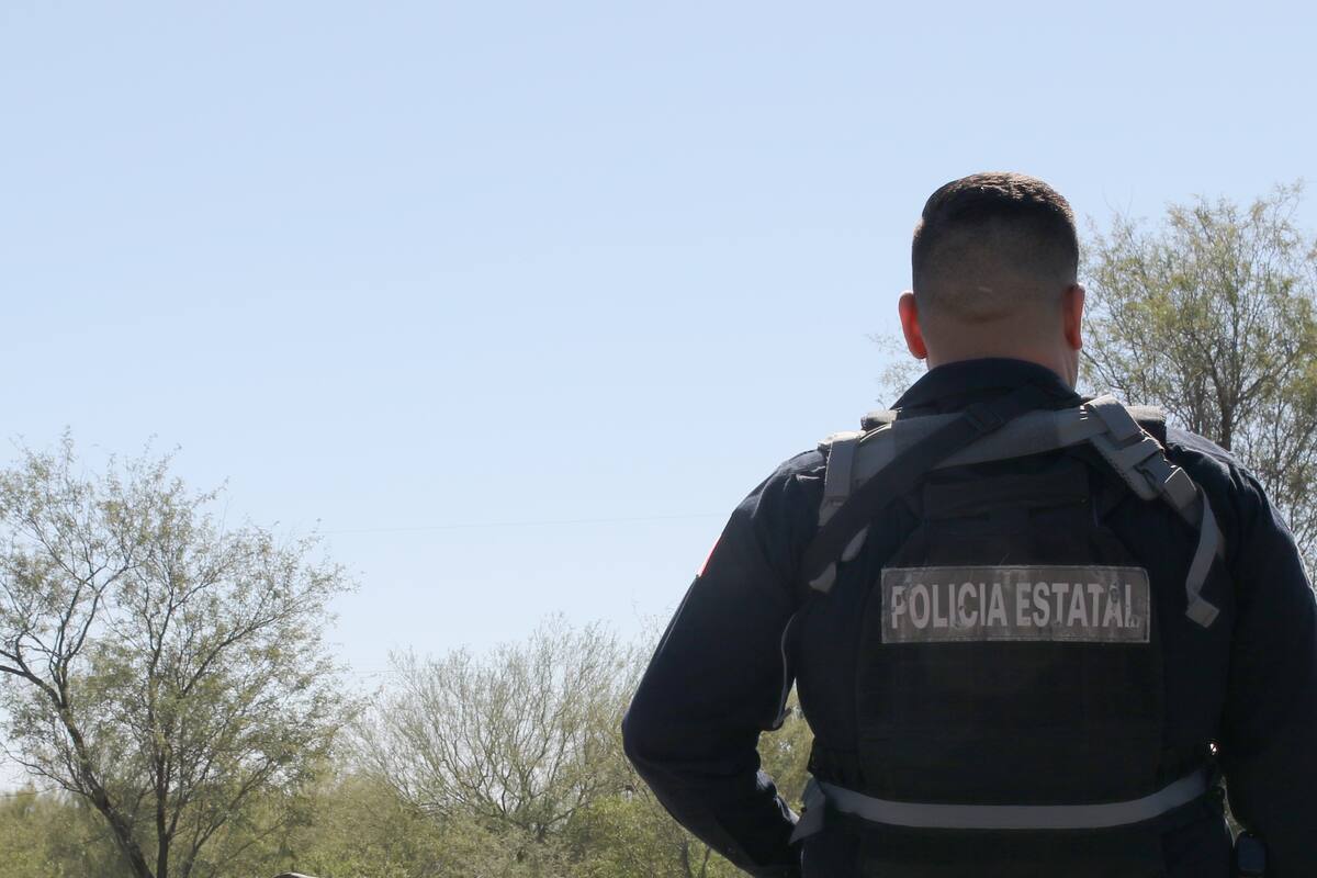 Reportan desaparición de 10 policías estatales de Colima en Jalisco