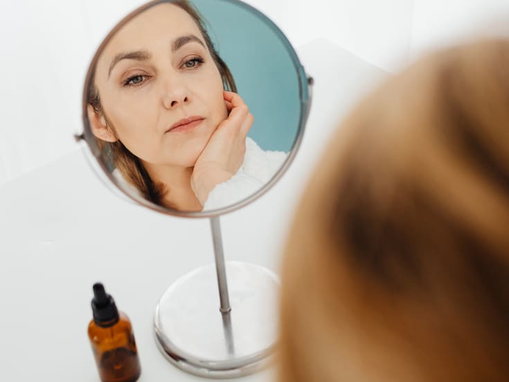 Dermaplaning: qué es, por qué se volvió viral y cuáles son los riesgos para la piel, según dermatólogos