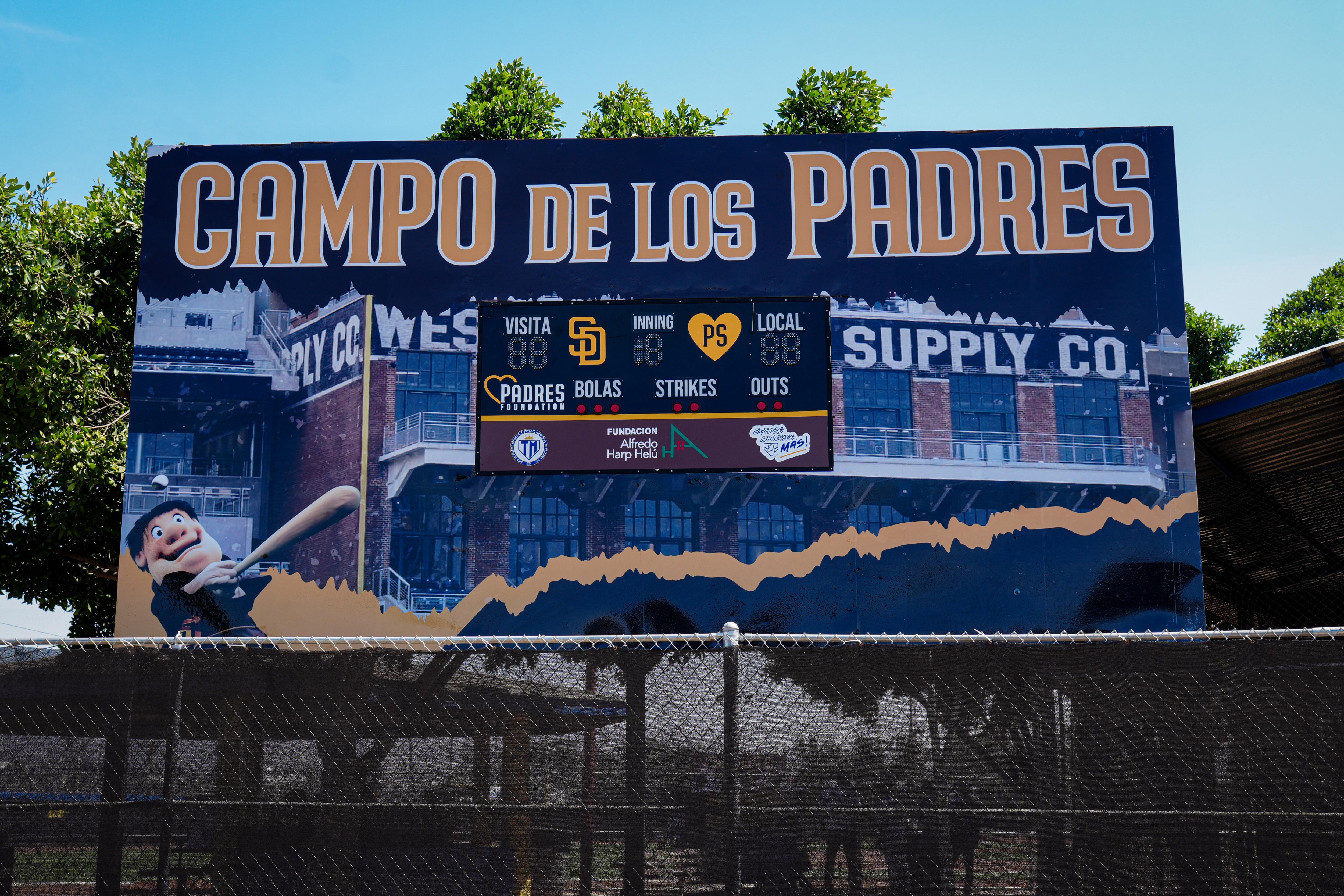 Fernando Tatis Jr tiene un campo a su nombre en la Liga Municipal de Tijuana Foto: Leonardo González