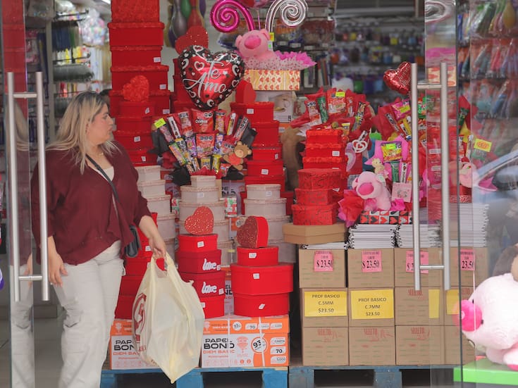 Regalos, flores y joyería: Comercios de Sonora le apuestan a que San Valentín incremente sus ventas