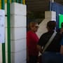 Padres exigen maestro para segundo grado en kínder de Mexicali; rechazan grupos mixtos
