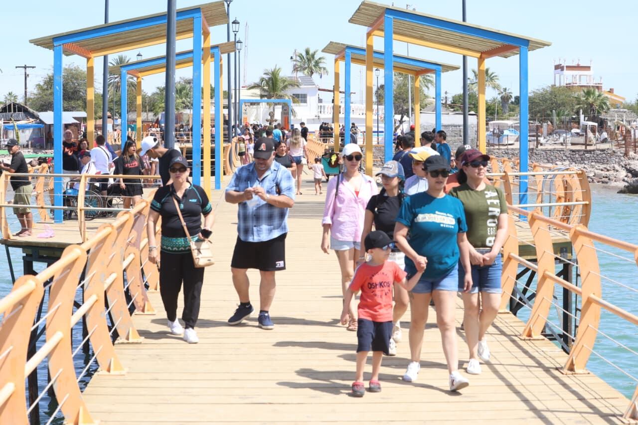 Entre las condiciones que han favorecido las ventas en el sector se encuentran el clima cálido y la remodelación del muelle. | Crédito: Julián Ortega