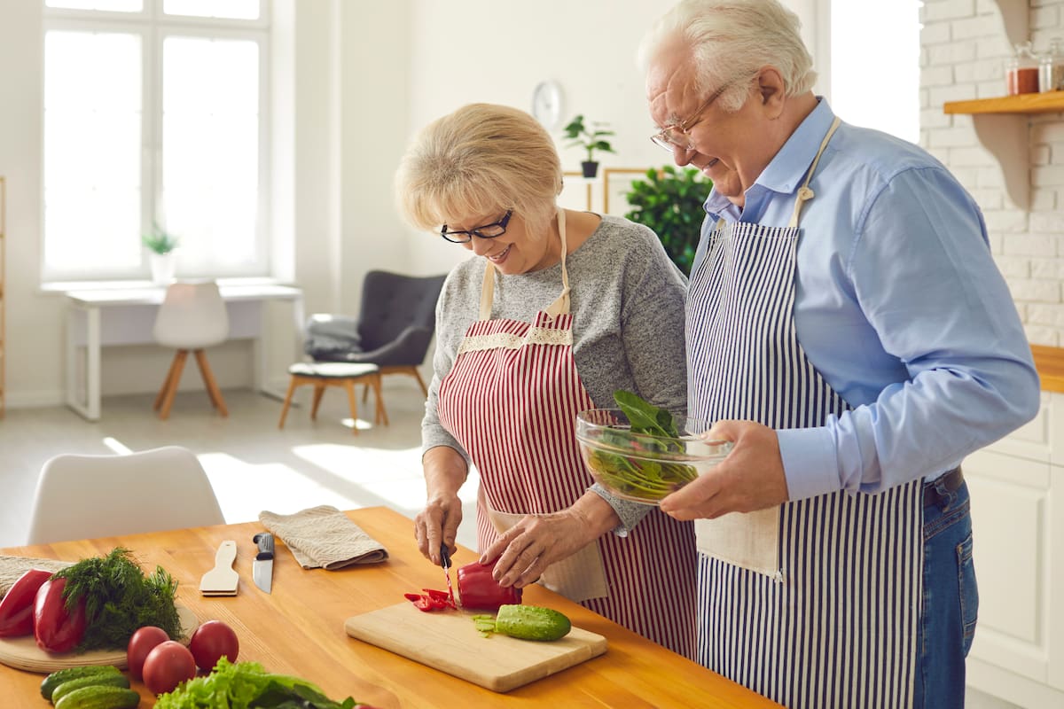 Bajar un poco de peso en la mediana edad puede tener grandes beneficios a largo plazo