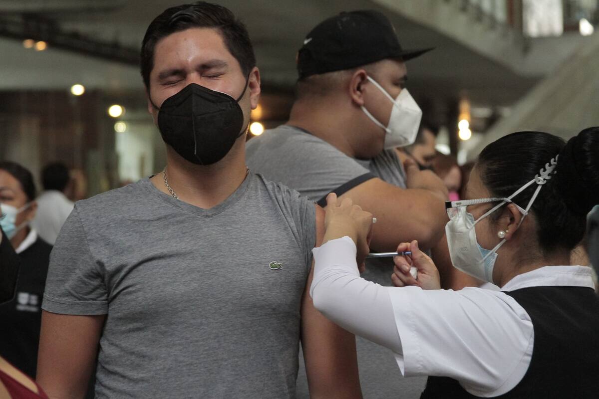 Covid en México: Reportan 4 mil 001 nuevos contagios y 320 muertes adicionales en las últimas 24 horas