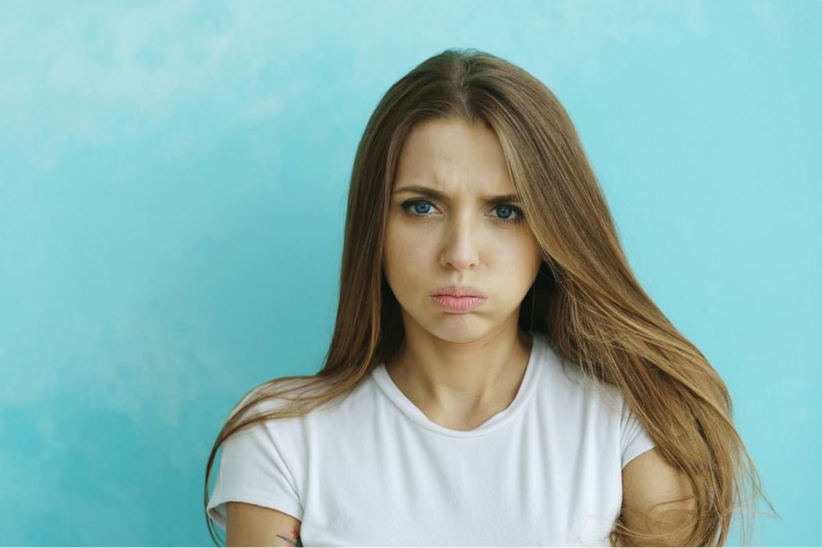 7 señales que indican que eres una persona INSOPORTABLE, según la psicología; la 5ta es muy común
