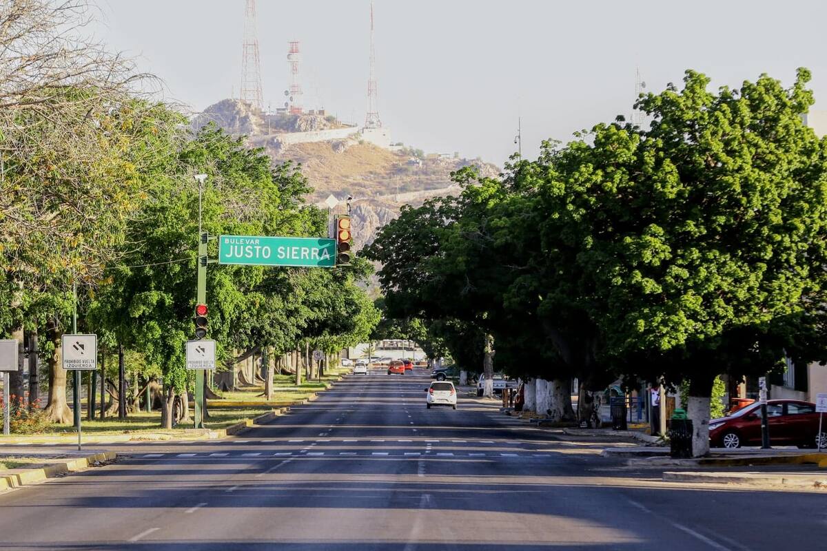 COVID-19: Poco tránsito en Hermosillo por restricciones de movilidad; toman temperatura en filtros