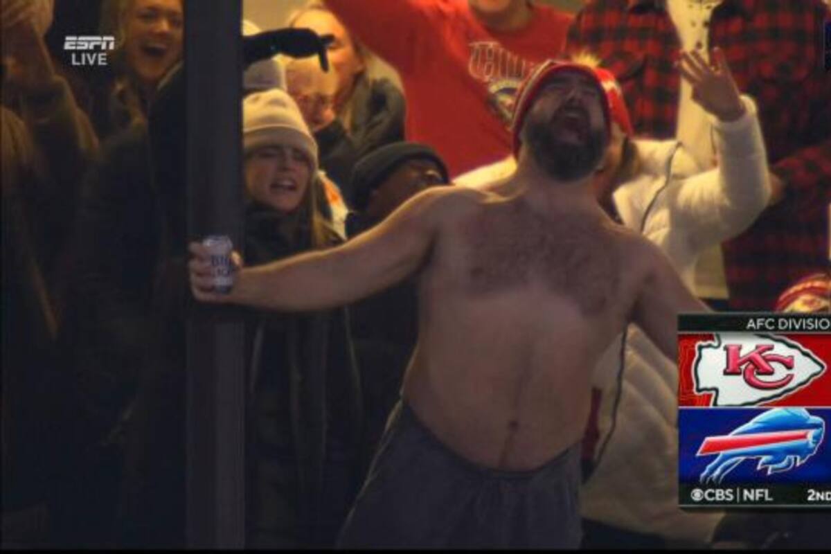 VIDEO: Jason Kelce se roba el show de Taylor Swift en el partido de los Chiefs vs. Bills