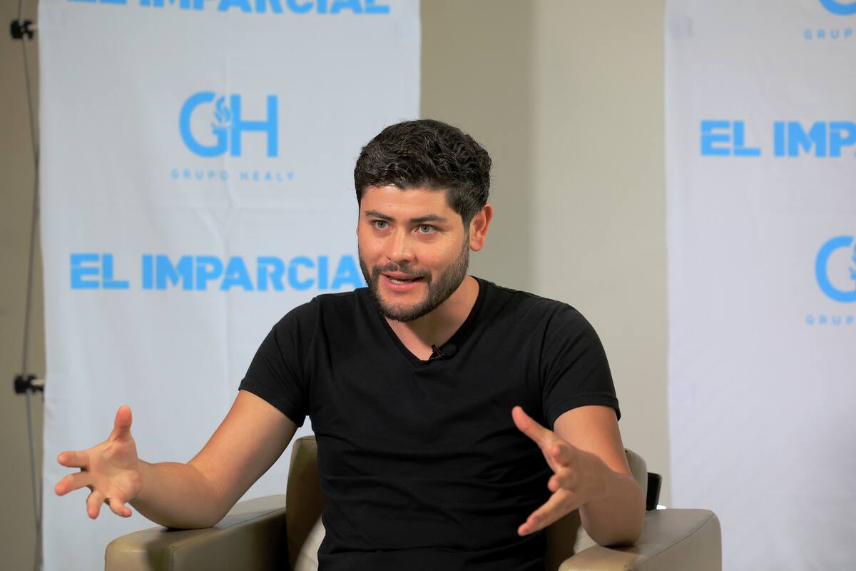 Busca el diputado Juan Pablo Arenivar representar a la comunidad