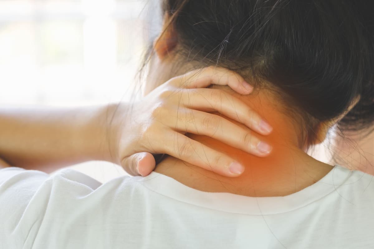 El uso de la tecnología está teniendo efectos negativos en la salud cervical, según expertos