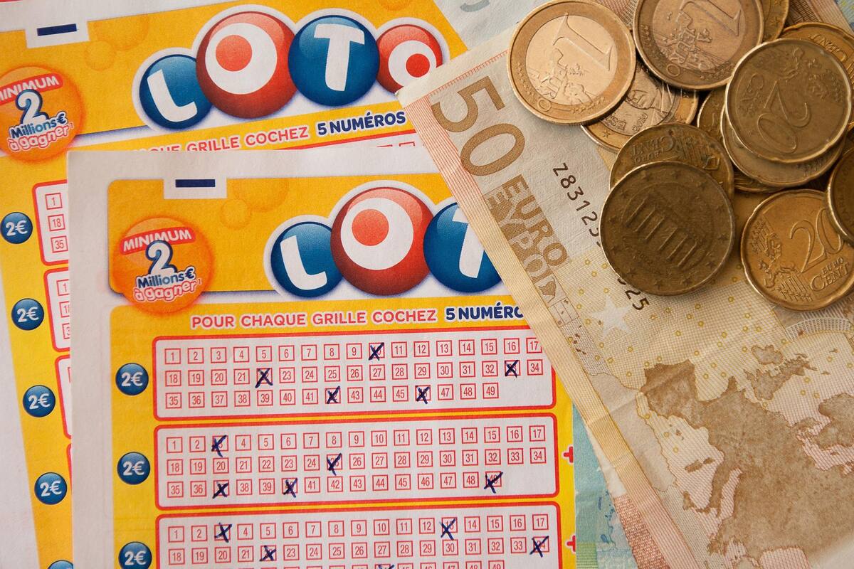 "¡Me solucionaron la vida!" Mujer indigente gana sorteo de más un millón de euros en España