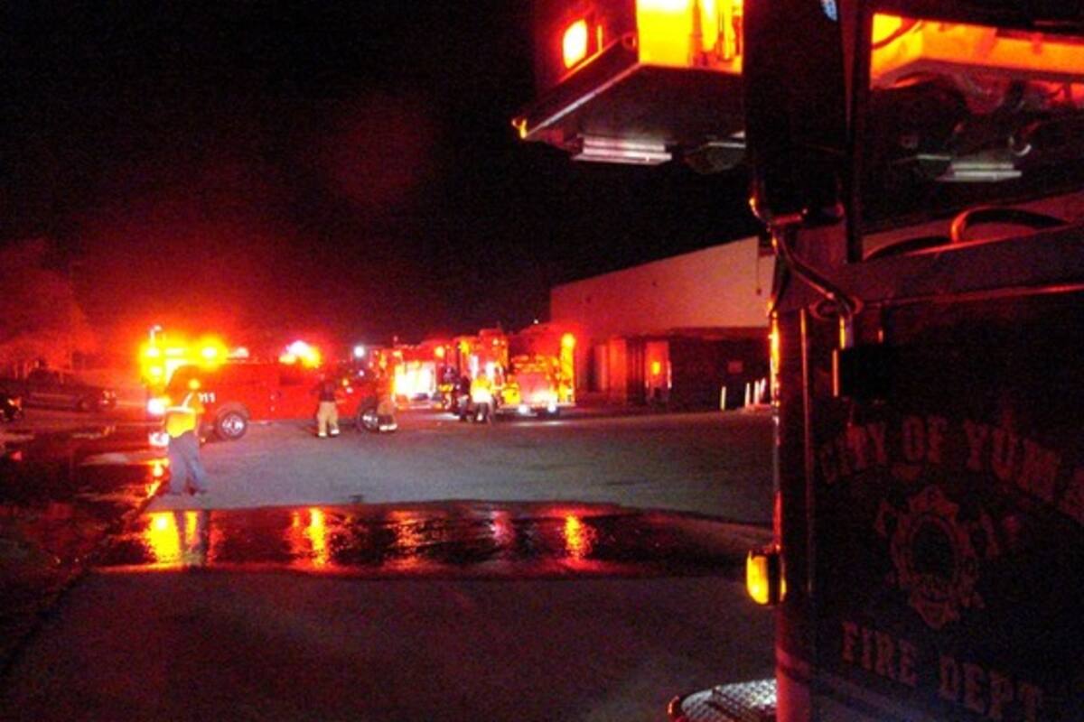 Acuchillan a mujer en Yuma, sospechoso huye