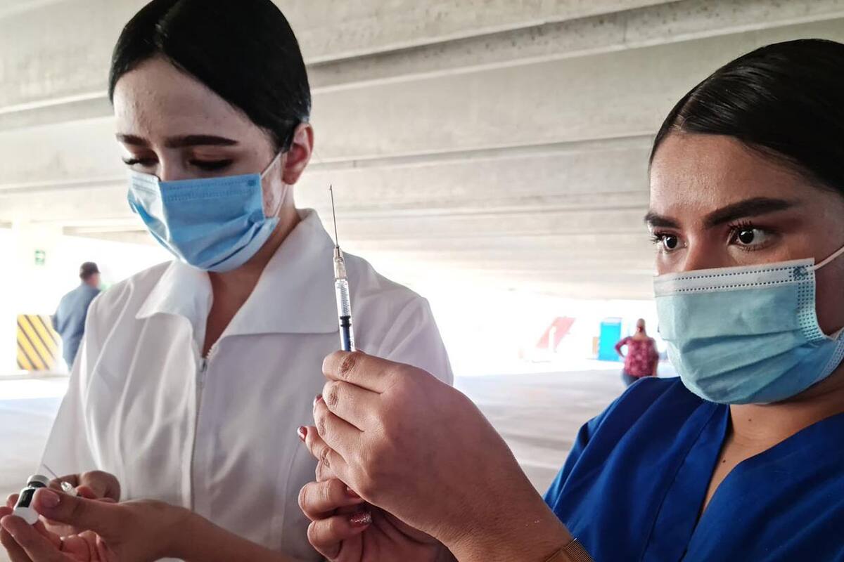 Llegarán a Baja California vacunas contra Covid Pfizer y AstraZeneca