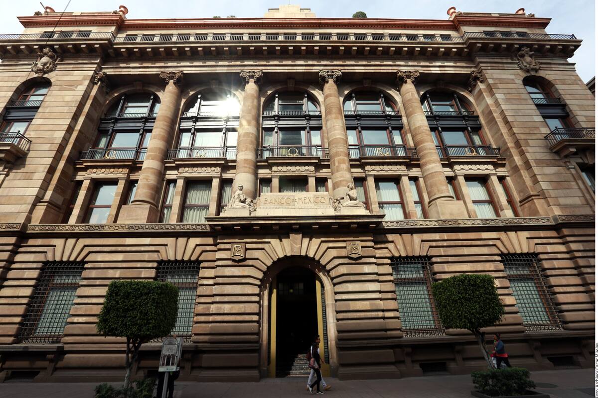 Banxico anuncia apoyos al sistema financiero por 750 mmdp