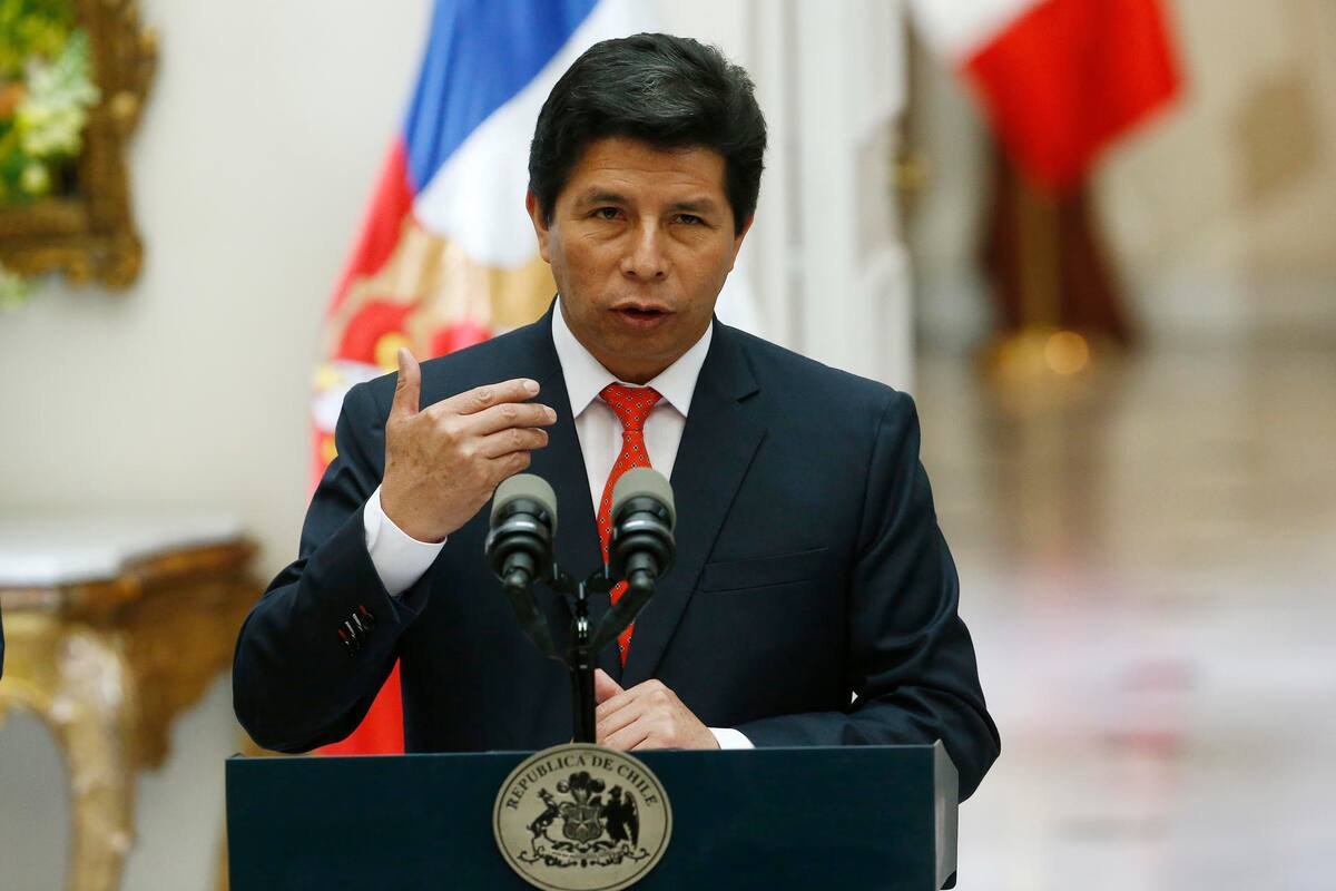 Pedro Castillo es trasladado a un hospital tras sufrir descompensación