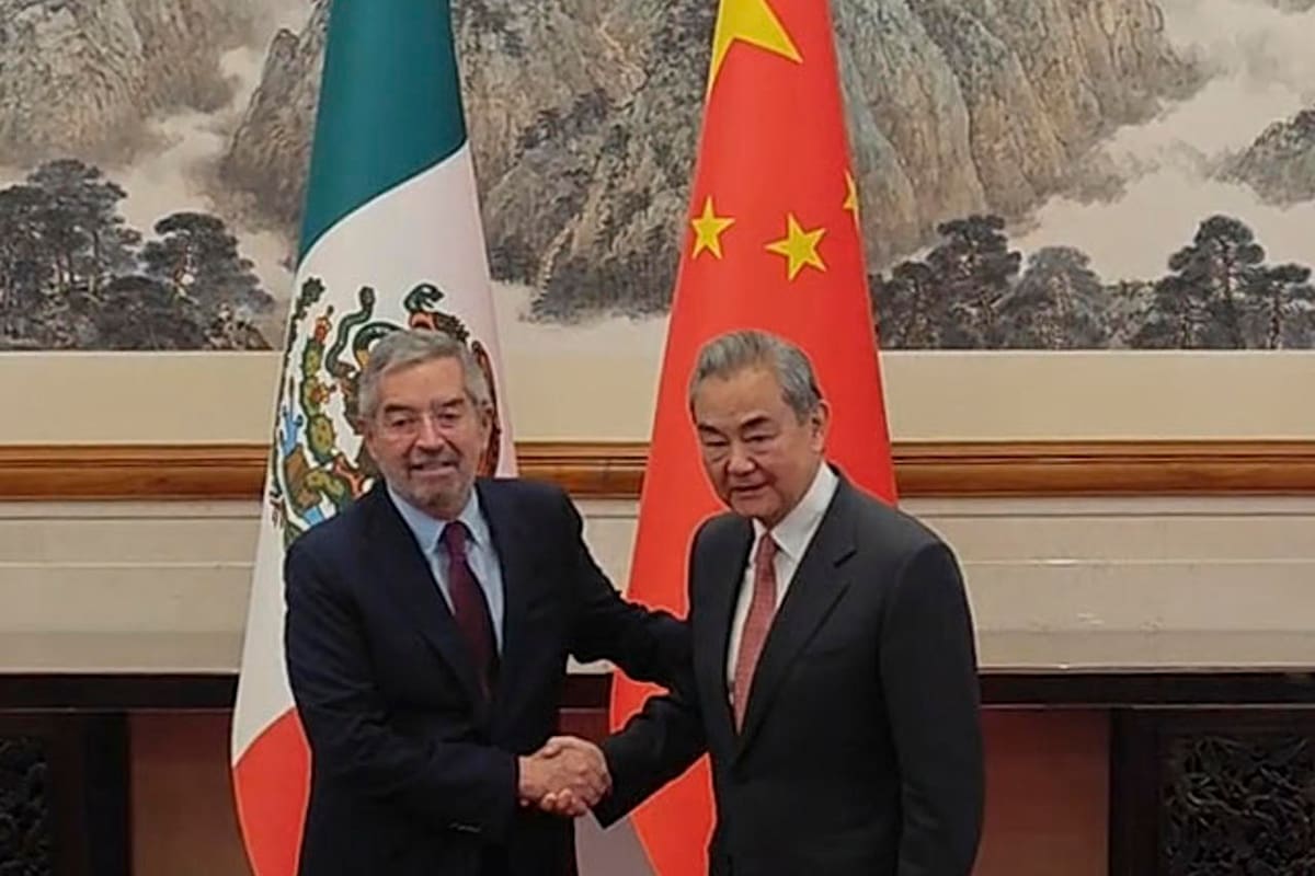 China y México refuerzan lazos para defender el libre comercio, según ministros de ambos países
